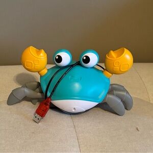 Like new! Interactive Crab Toy with USB - Teal and Yellow